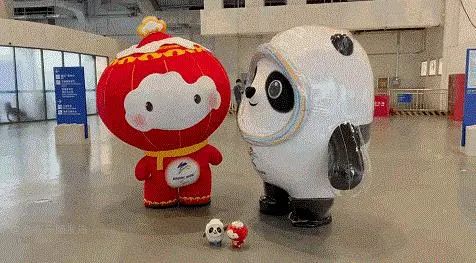 游泳小组第一_游泳小组赛进入下一轮规则_游泳小组赛出线规则