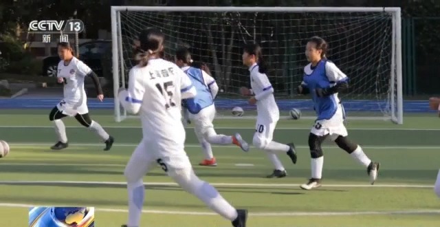 获得小学生足球冠军_足球冠军小学生获得了什么奖_小学生足球冠军获奖感言