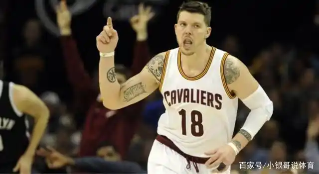 欧洲篮球历史上比较著名的后卫_nba欧洲得分后卫_欧洲最强后卫