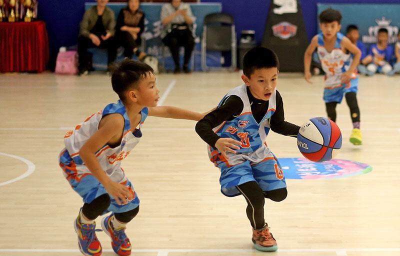 篮球青少年冠军比赛中国队视频_中国青少年篮球比赛冠军_全国青少年篮球冠军