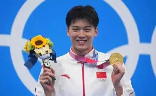 男子70米水库游泳冠军_水库游泳男子溺亡_小伙水库游泳
