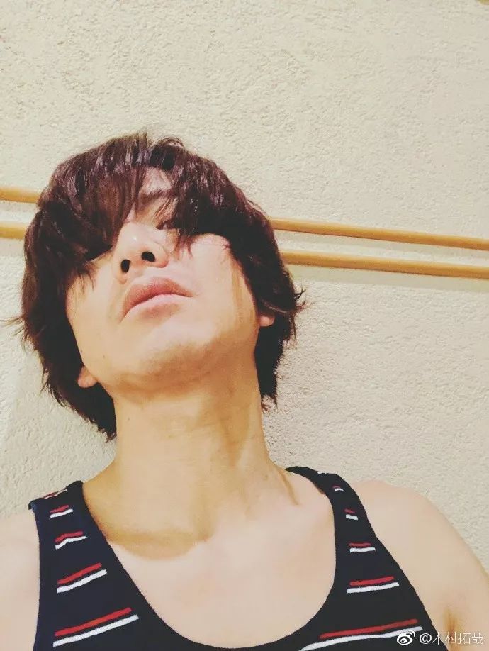 健身的明星_健身废了的男明星_男明星健身