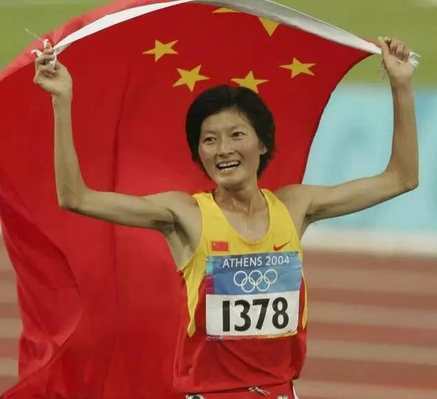 奥运历届举重女子冠军是谁_女子举重历届奥运冠军_奥运历届举重女子冠军名单