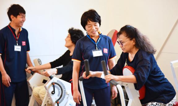 日本健身房运动教练_健身房之教练的_健身房教练电视连续剧