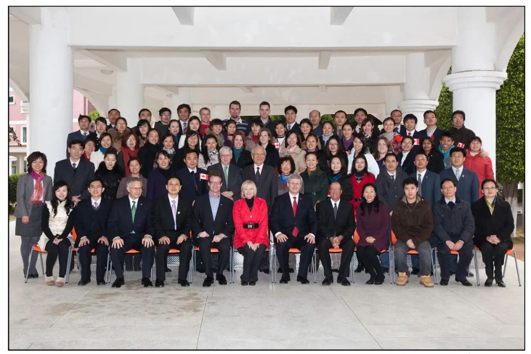 加拿大篮球大学_加拿大国际学校篮球冠军_加拿大精英篮球联赛排名