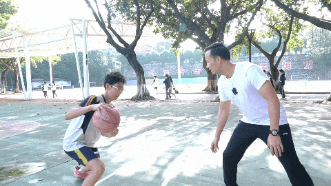 加拿大精英篮球联赛排名_加拿大篮球大学_加拿大国际学校篮球冠军